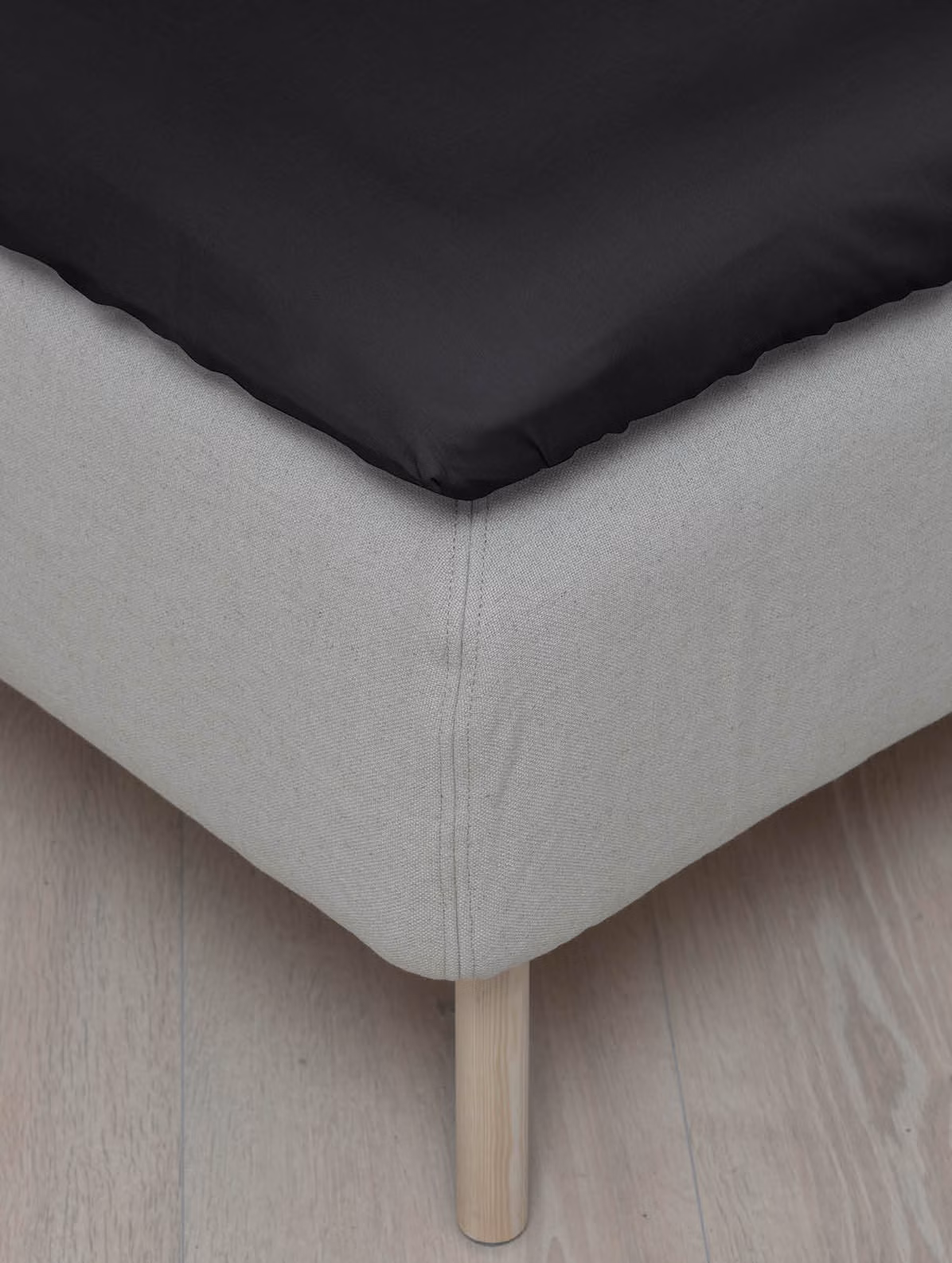 Harmoni lakan dämpad sort