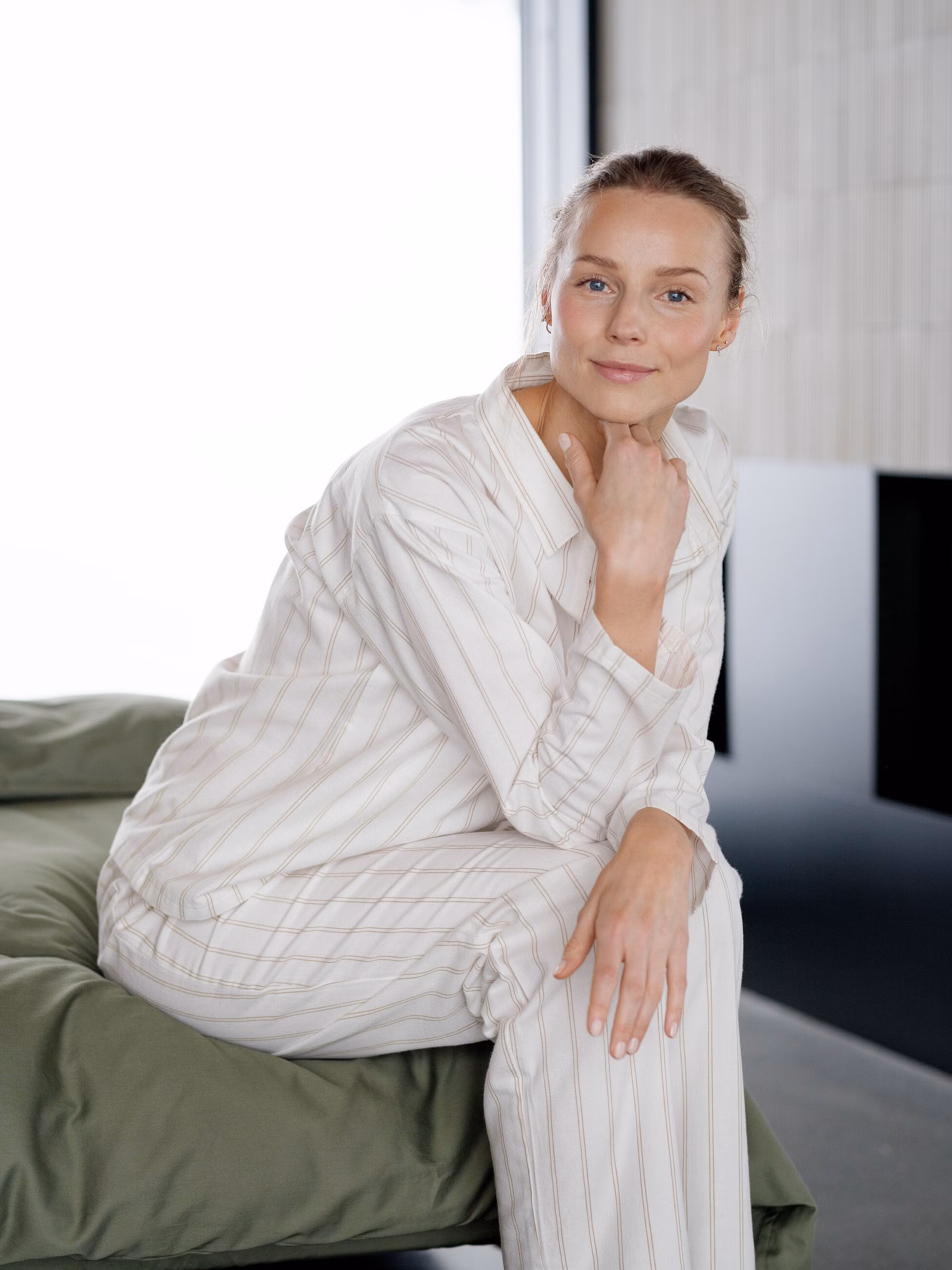 Pilen pysjamas offwhite